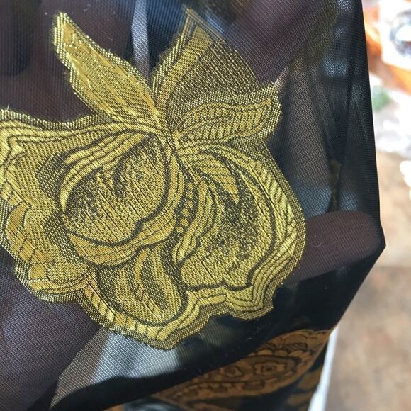 Florence Italy Gold and black silk scarf - Picture 5 of 6